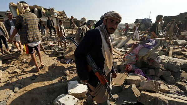 Dopo l’annuncio della fine dei bombardamenti, i sauditi bombardano di nuovo in Yemen