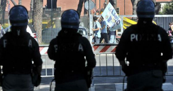 Incidenti per Roma Lazio all’Olimpico. Due accoltellati