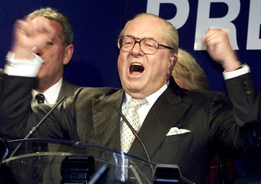 Continua la guerra in casa Le Pen. Il Tribunale ridà al padre la presidenza onoraria del Fronte Nazionale
