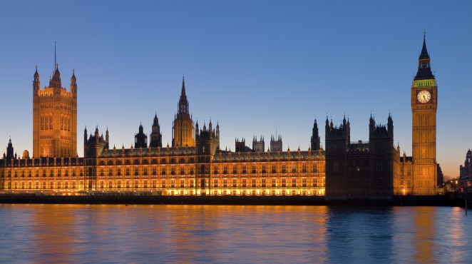 Westminster: scandalo ai massimi livelli. Si dimette per droga il vice Speaker della House of Lords