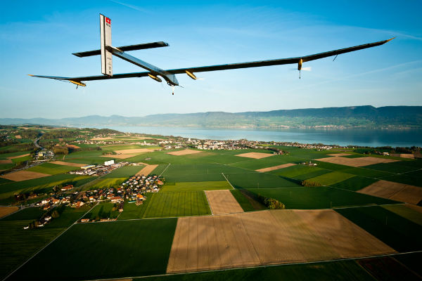 Solar Impulse: batte ogni record. 8.000 km senza scalo e…senza benzina