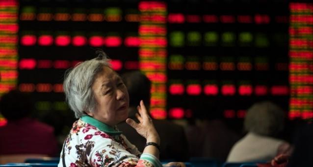 La Cina entra in pieno nel mercato borsistico: ora fa investire il principale fondo pensione in azioni e derivati