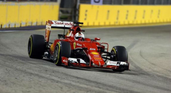 Ferrari: dopo 60 gare arriva la pole. Primo Vettel, terzo Raikkonen. Male le Mercedes