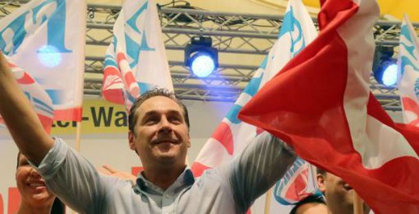 Austria: nelle elezioni di Vienna, i socialdemocratici restano i primi. Ma che paura fa la destra xenofoba dopo il “passaggio” dei migranti