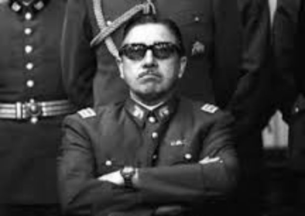 Usa: documenti dimostrano che Pinochet ordinava gli omicidi degli oppositori e cercava di eliminare i suoi complici