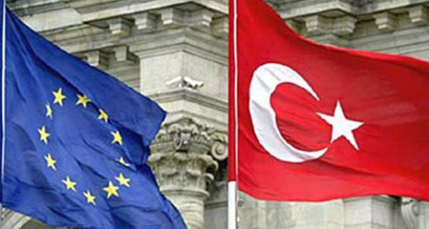 Accordo tra Turchia e Ue sui rifugiati. Meno su ingresso nella Comunità