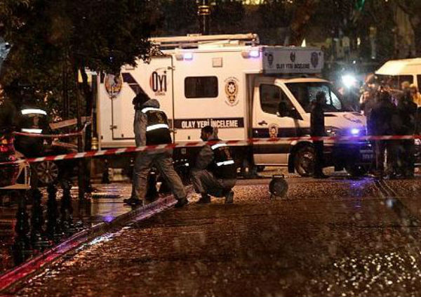 Istanbul: bomba artigianale alla metro. 5 feriti