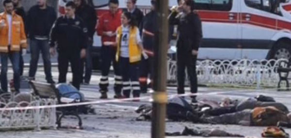 Istanbul: attentatore suicida contro turisti stranieri vicino la Moschea Blu fa 10 morti