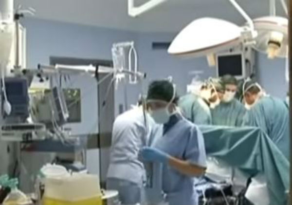Svizzera: operate due gemelle siamesi ad otto giorni di vita