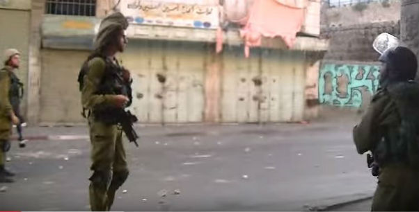 Israele: 4 palestinesi uccisi dopo aver aggredito dei soldati armati di coltello