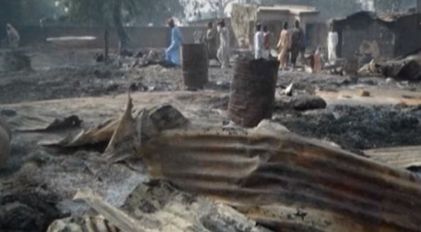 Nigeria: strage di Boko Haram. 2 donne terroriste uccidono 22 persone in moschea
