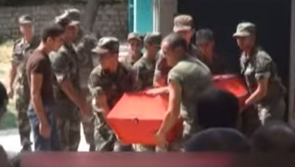 Decine di morti nella guerra esplosa tra Armenia e Azerbaijan