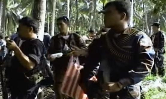 Filippine: agguato degli islamisti. 18 soldati uccisi. 4 decapitati