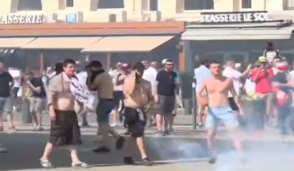 Francia: aspettavano terroristi, sono arrivati gli hooligans