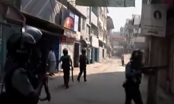 Bangladesh: attacco a bar. Presi ostaggi stranieri. Anche italiani?