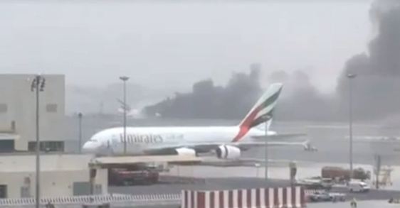 Dubai: in fiamme velivolo Emirates con 300 a bordo