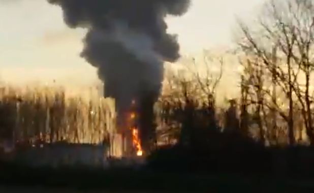 Pavia: esplosione in una delle più grandi raffinerie italiane