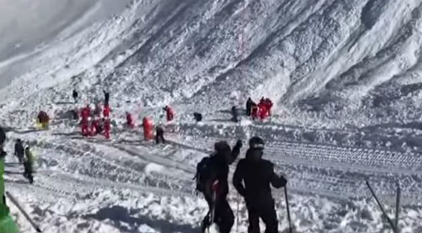 Francia:  valanga uccide sciatore. Due ancora dispersi