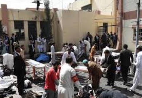 Pakistan: attentato Isis in chiesa cristiana. 8 morti