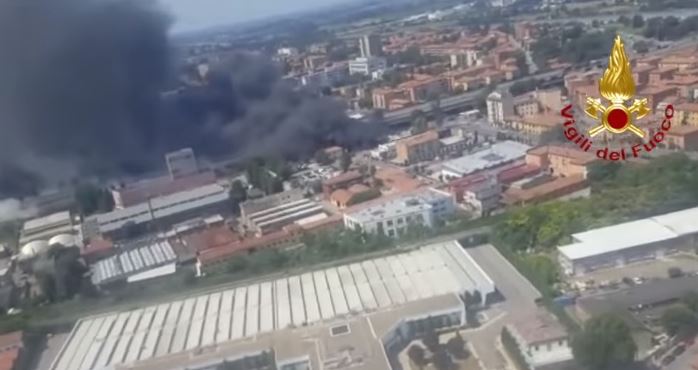 Bologna: in fiamme cisterna dopo scontro. 2 morti e decine di feriti