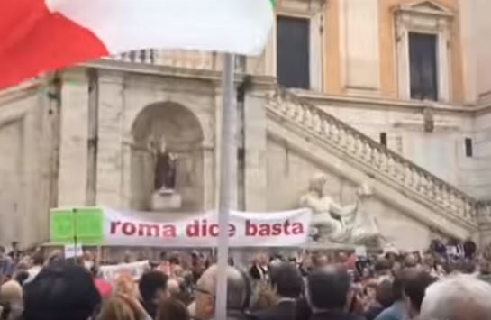 ROMA DICE BASTA AL DEGRADO