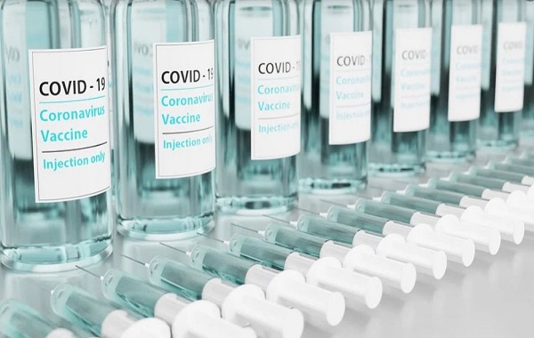 Il costo dei vaccini e il gravame dei brevetti – di Carlo Parenti