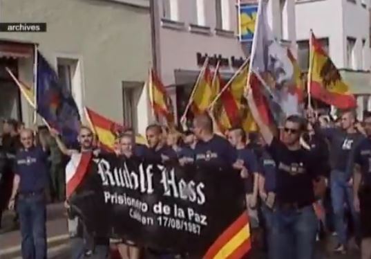 Germania: il fenomeno dei neonazisti. Al bando il gruppo degli Hammerskins