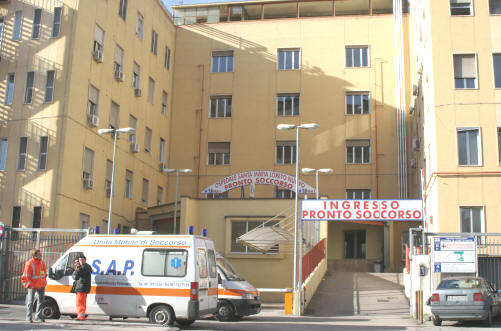 Un ospedale non è un’azienda – di Massimo Molteni