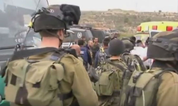 La morte dei tre soldati ostaggi uccisi dagli stessi israeliani spiega cos’è questa guerra